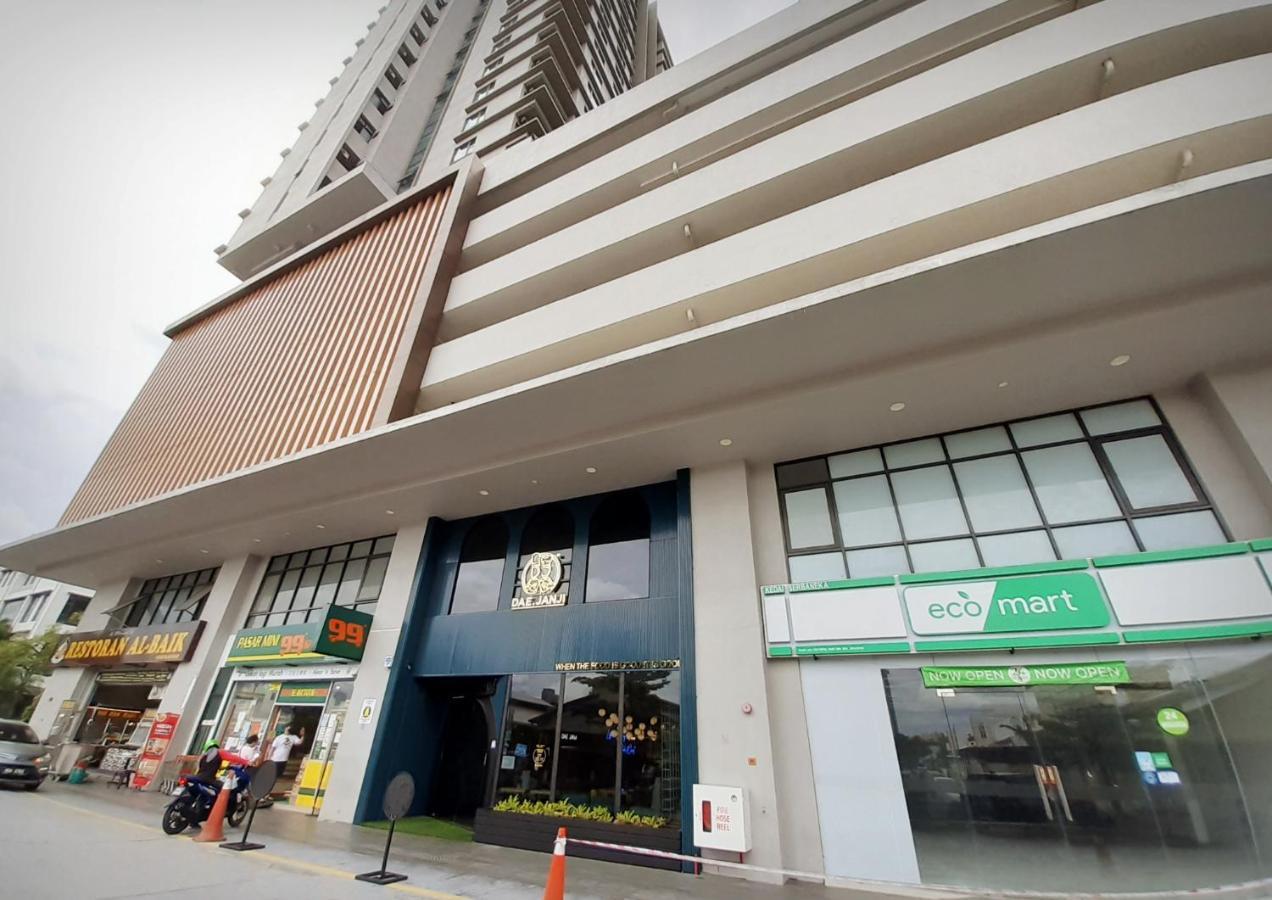 Sunway Paradise Home Staycation Ph2100 Self Check In Out Subang Jaya Exterior photo