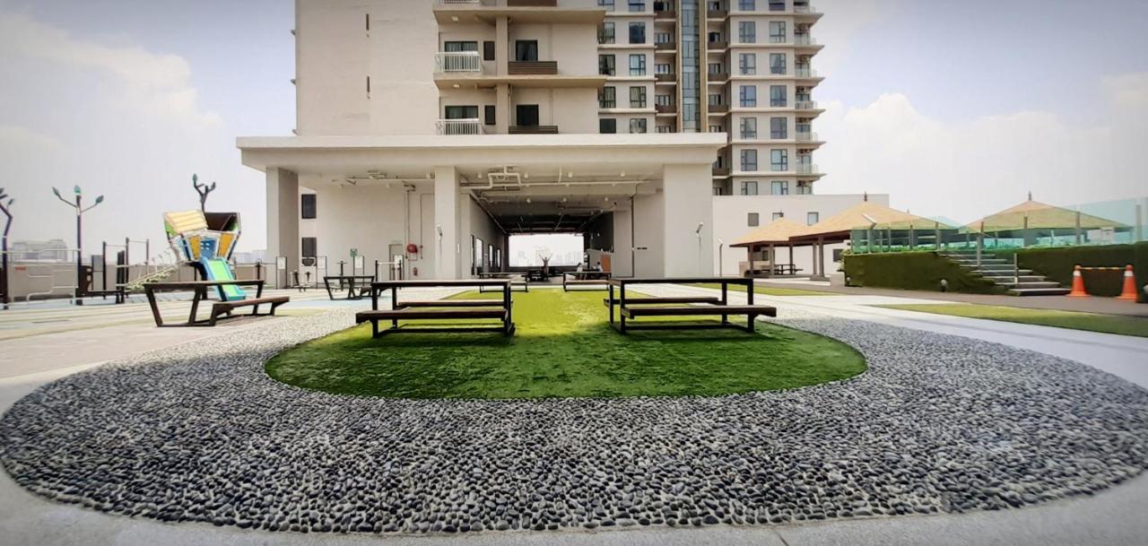 Sunway Paradise Home Staycation Ph2100 Self Check In Out Subang Jaya Exterior photo