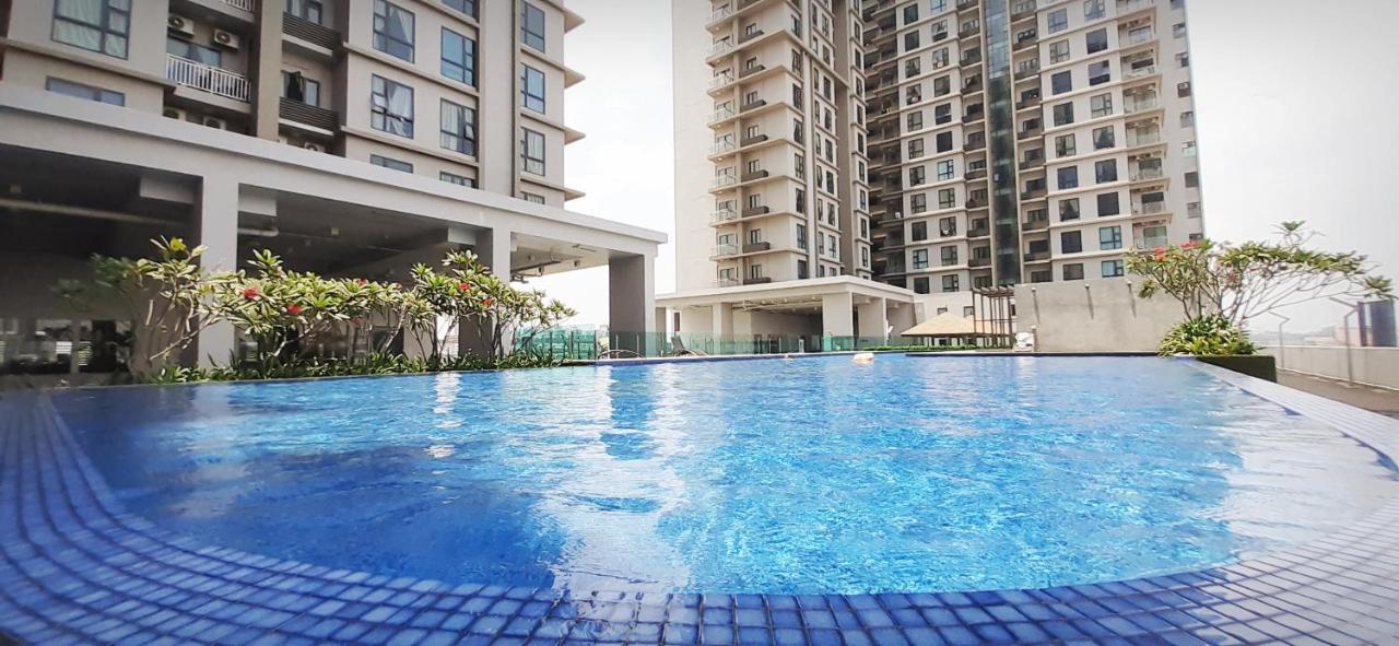 Sunway Paradise Home Staycation Ph2100 Self Check In Out Subang Jaya Exterior photo