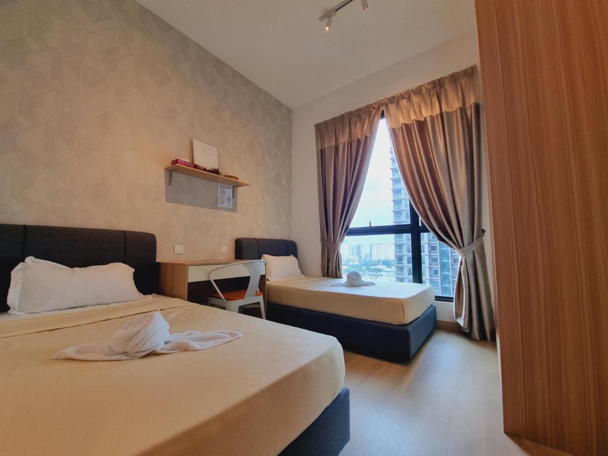 Sunway Paradise Home Staycation Ph2100 Self Check In Out Subang Jaya Exterior photo