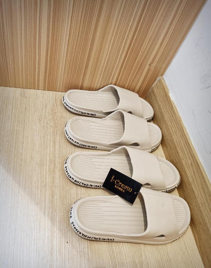 Sunway Paradise Home Staycation Ph2100 Self Check In Out Subang Jaya Exterior photo
